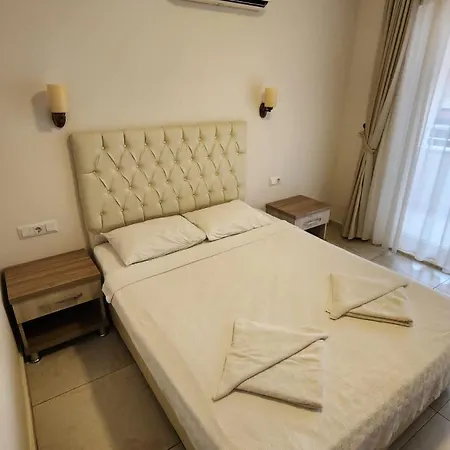 Can Motel Апарт-отель 3*